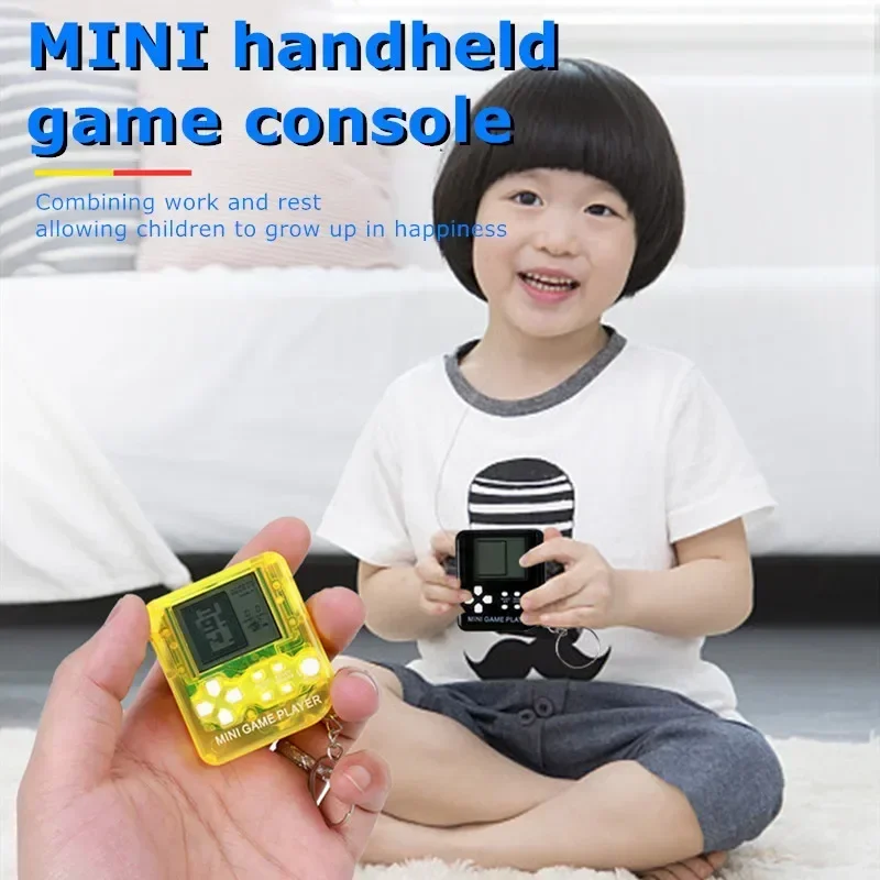 子供のためのポータブルコンソール,クラシックなポケットキーホ - Retro Gaming Kc のレビューと価格